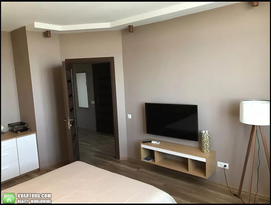 Rent out 1-room apartment. Киев, Бажана — photo 3