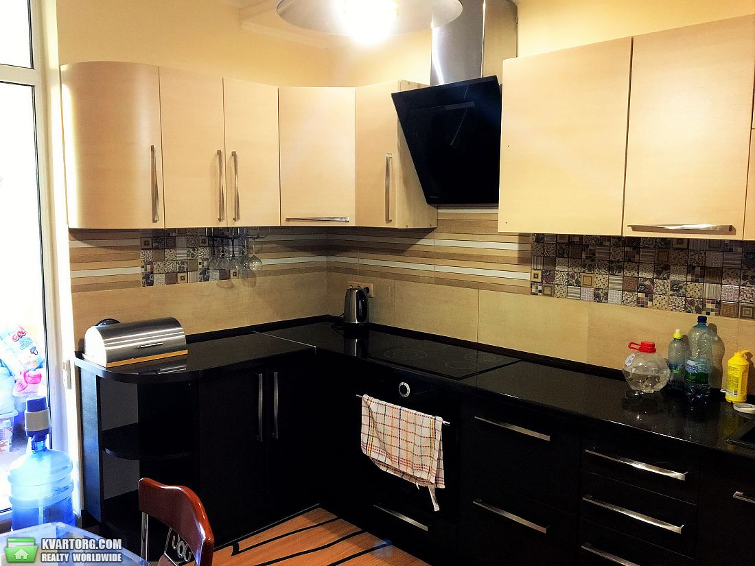 Sell 3-room apartment. Киев, Регенераторная — photo 3
