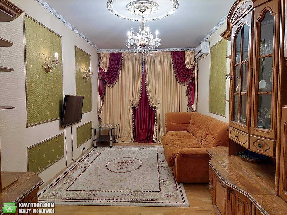Sell 4-room apartment. Киев, героев днепра — photo 1