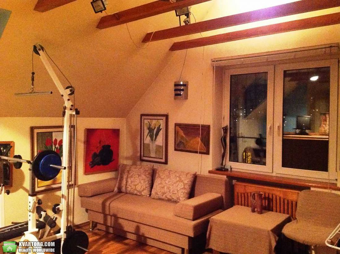 Rent out house. Киев,  Монтажников — photo 1