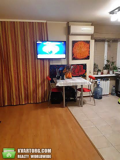 Sell 1-room apartment. Киев,  Волынская — photo 1
