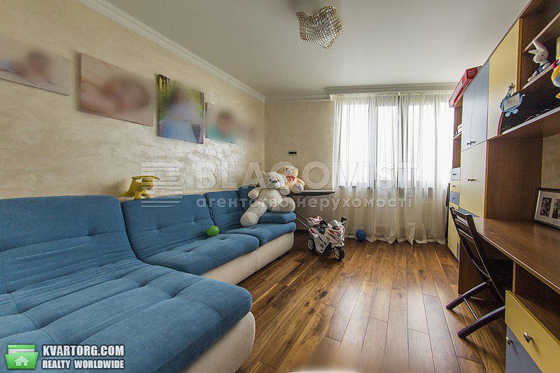 Rent out 3-room apartment. Киев,  Харьковское шоссе — photo 6