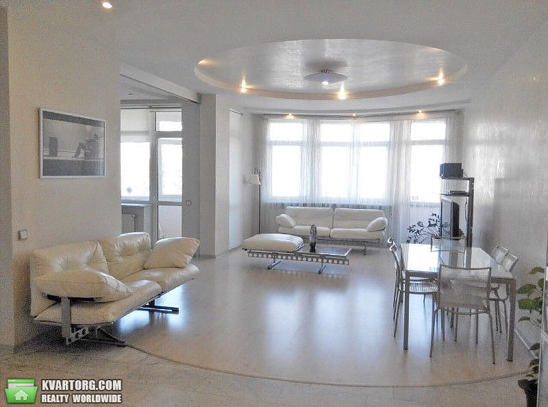 Sell 3-room apartment. Киев,  Леси Украинки бул — photo 1
