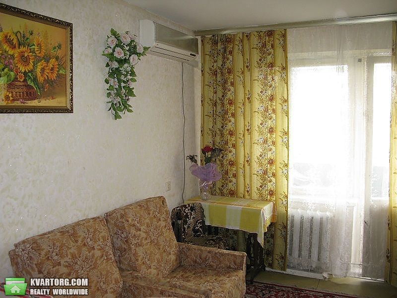 Sell 1-room apartment. Киев,  Миропольская — photo 3