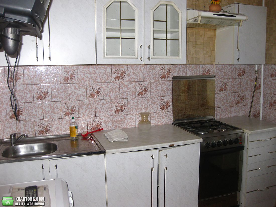 Rent out 2-room apartment. Киев,  Половецкая — photo 4