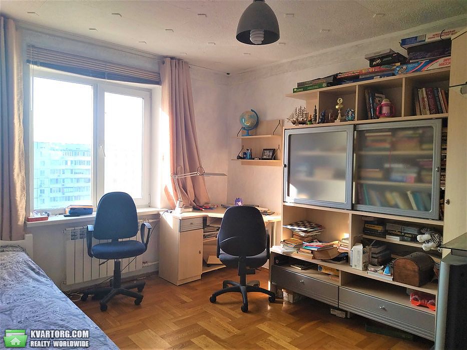 Sell 3-room apartment. Киев,  Курская — photo 7