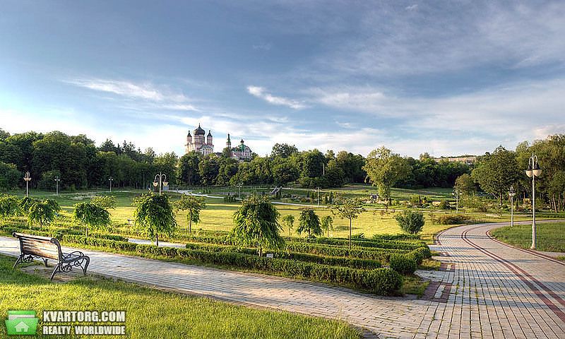 Rent out house. Киев,  Метрологическая — photo 1