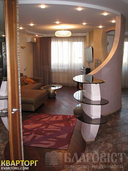 Sell 3-room apartment. Киев,  Срибнокильская — photo 1