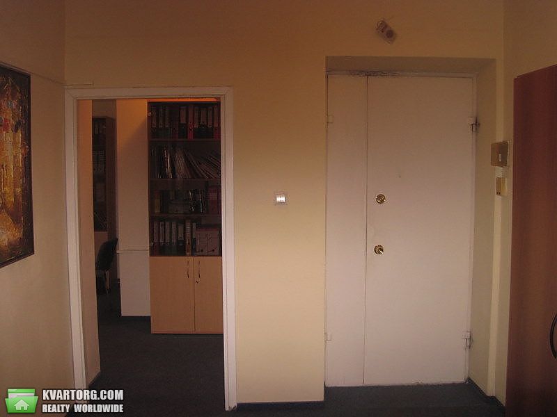 Sell 2-room apartment. Киев,  Старонаводницкая — photo 3