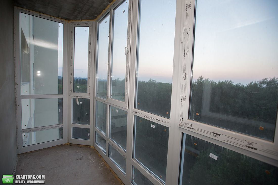 Sell 1-room apartment. Киев,  Комбинатная — photo 1