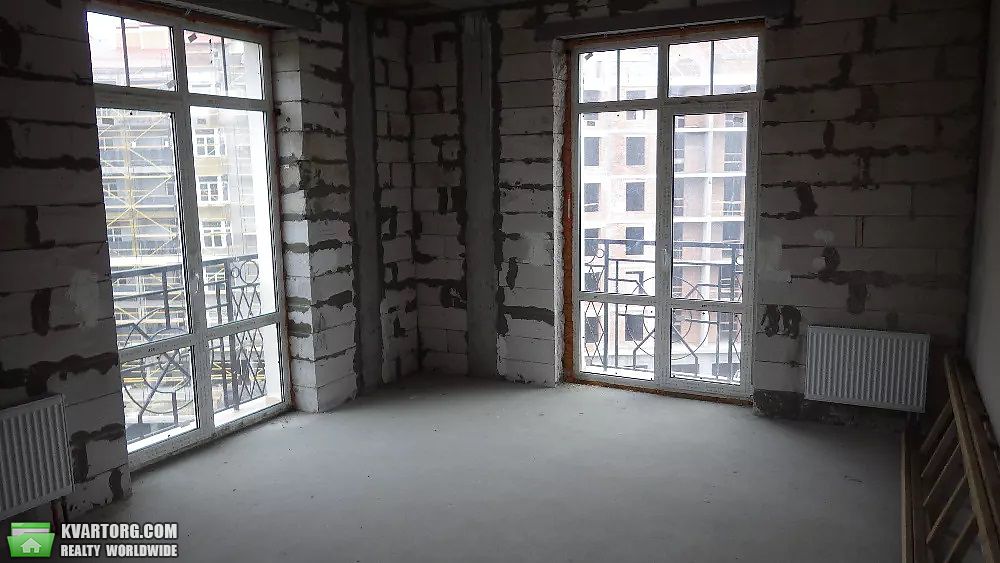 Sell multi-room apartment. Киев, Дегтярная — photo 3