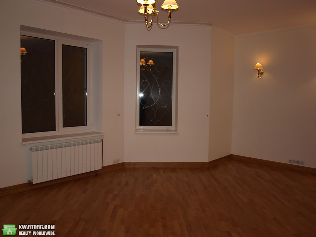 Sell house. Киев,  Монтажников — photo 4