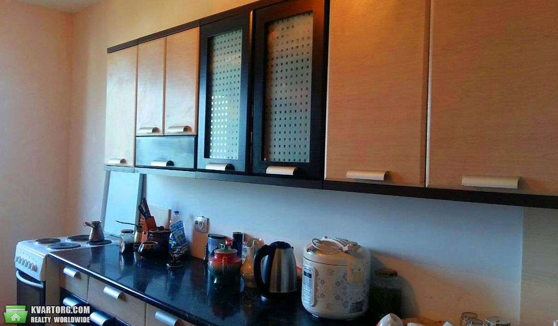 Sell 3-room apartment. Киев,  Алма-Атинская — photo 2
