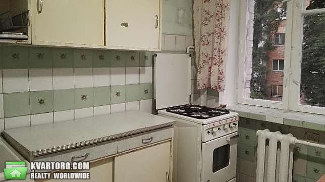 Sell 2-room apartment. Киев,  Краснопартизанская — photo 1