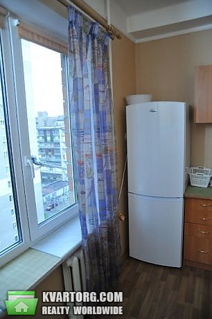 Rent out 2-room apartment. Киев,  Большая Васильковская — photo 5