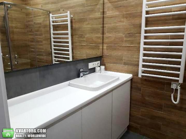 Rent out 2-room apartment. Днепропетровск,  Жуковского — photo 5