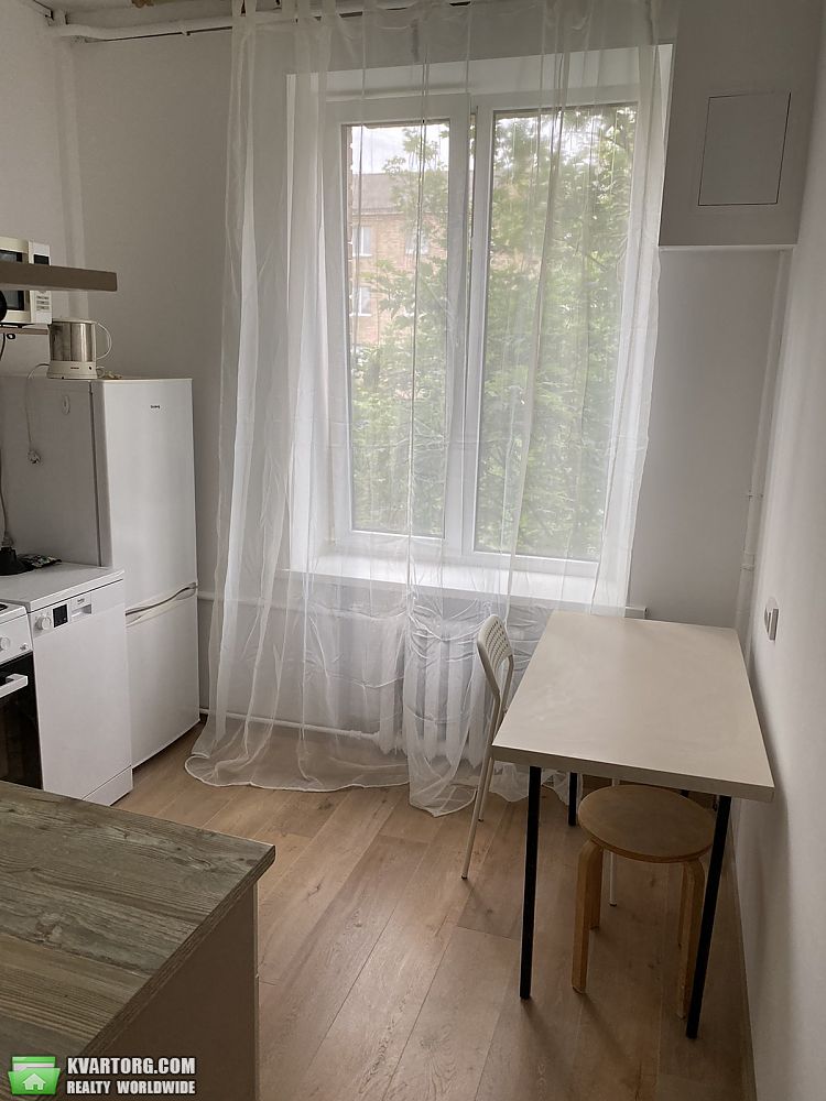 Rent out 2-room apartment. Киев,  Драгомирова — photo 6