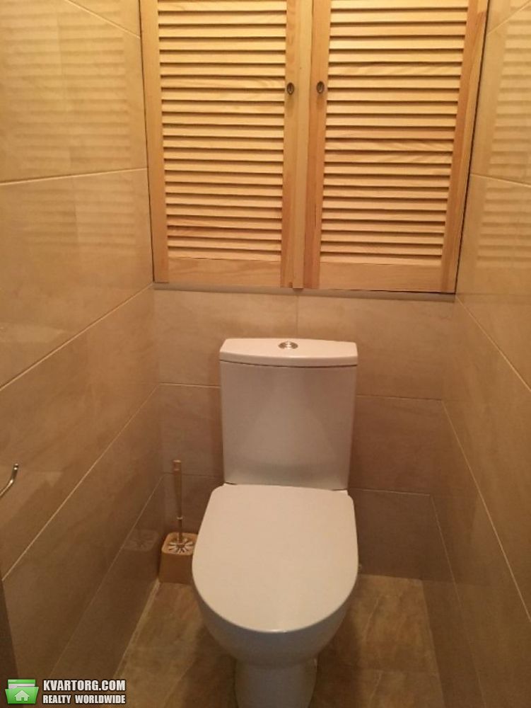 Rent out 2-room apartment. Киев,  Верхняя — photo 10