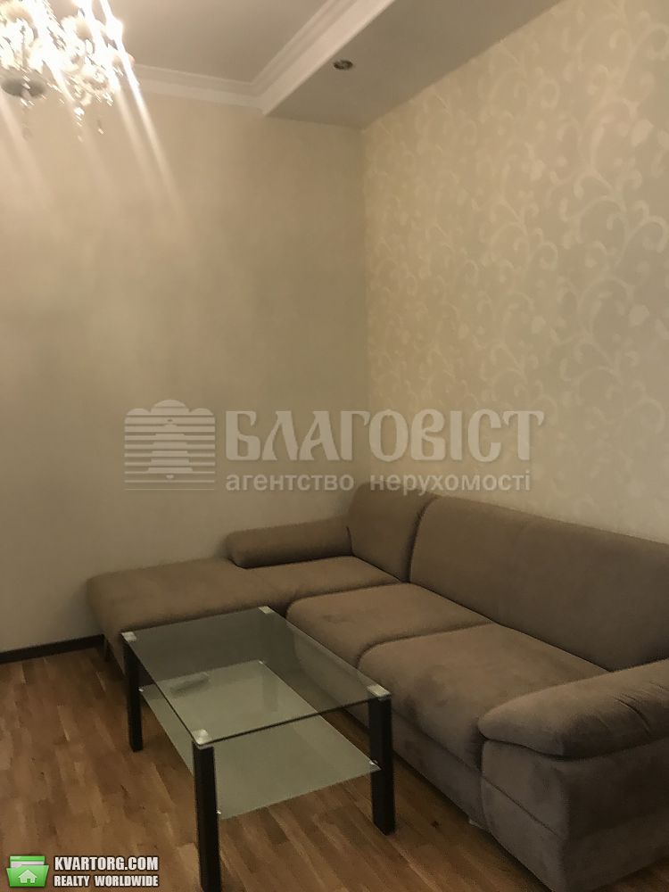 Rent out 2-room apartment. Киев,  Барбюса — photo 1