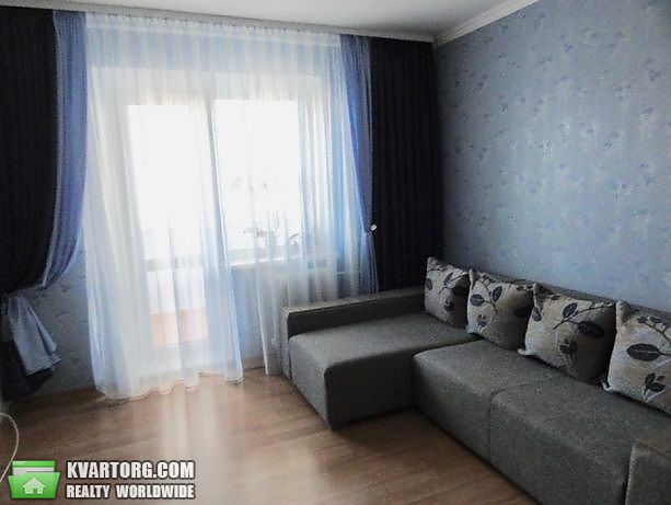Rent out 2-room apartment. Киев, Коновальца — photo 4