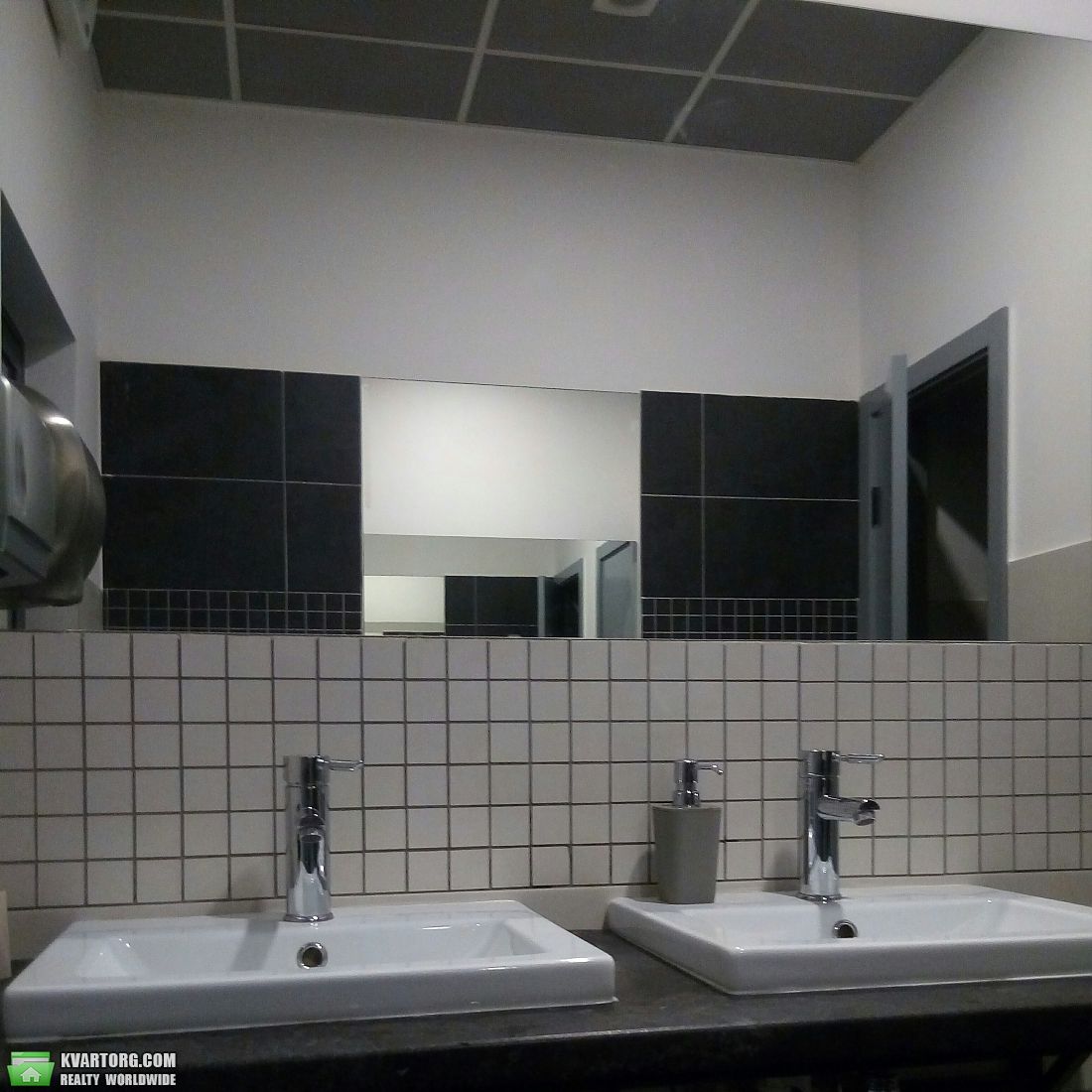 Rent out office. Киев, Тороповского — photo 3