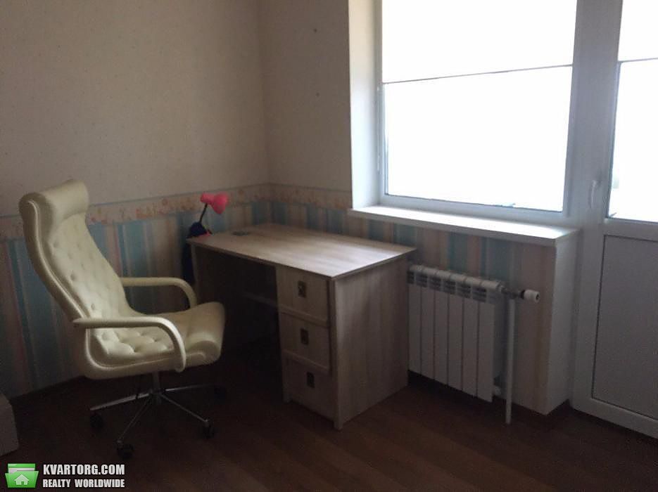 Rent out 2-room apartment. Киев,  Касияна — photo 4
