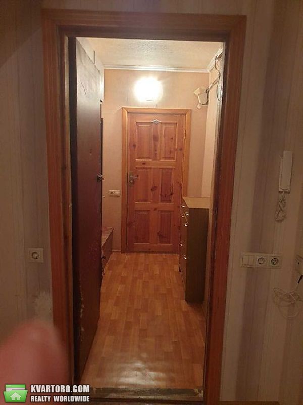Sell 3-room apartment. Киев,  Ревуцкого — photo 2