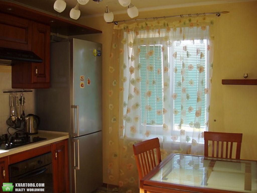 Rent out 2-room apartment. Киев,  Лейпцигская — photo 4