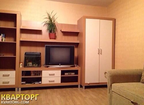 Rent out 1-room apartment. Киев, Днепровская наб — photo 8