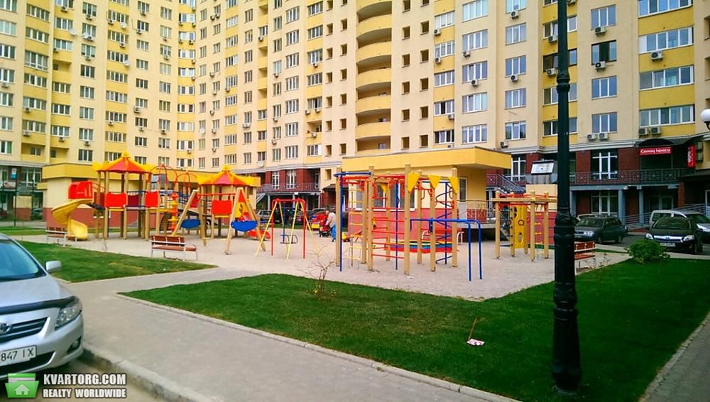 Sell 3-room apartment. Киев,  Трутенко — photo 2