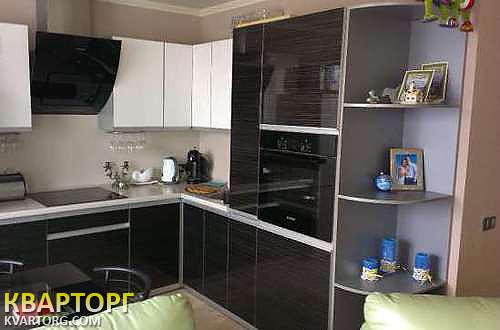 Sell 2-room apartment. Киев, Российская — photo 1