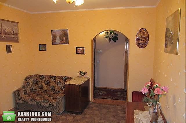 Sell 3-room apartment. Киев,  Вишняковская — photo 1