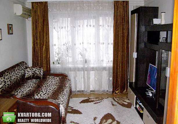 Sell 2-room apartment. Киев,  Ереванская — photo 2