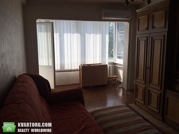 Sell 3-room apartment. Киев,  Перова бул — photo 1