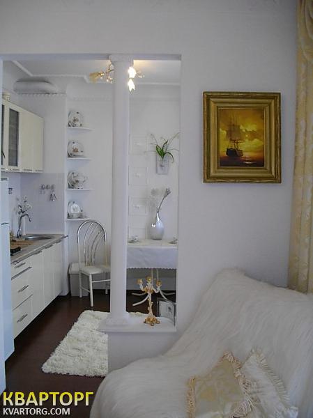 Rent out 2-room apartment. Днепропетровск, пр.Карла Маркса — photo 5