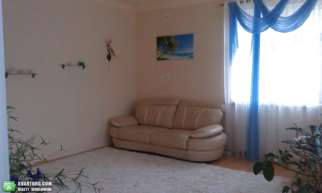 Rent out 2-room apartment. Киев,  Антоновича — photo 1