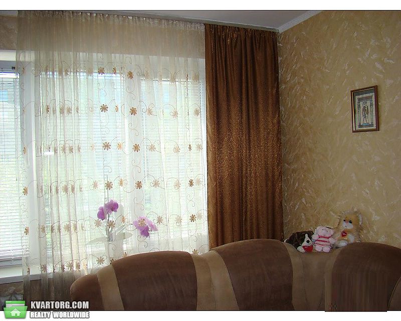 Sell 2-room apartment. Киев,  Лесной пр — photo 1