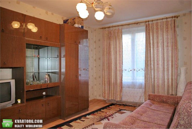 Rent out 2-room apartment. Киев, Полковника Потехина — photo 1