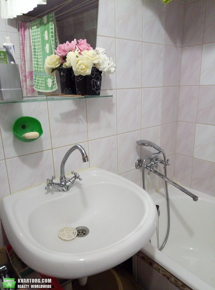Sell 2-room apartment. Киев,  Героев Днепра — photo 9