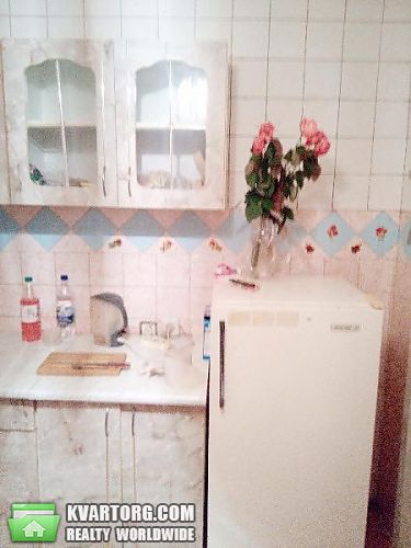 Sell 2-room apartment. Киев,  Салютная — photo 4