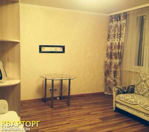 Rent out 2-room apartment. Киев, Левитана — photo 3