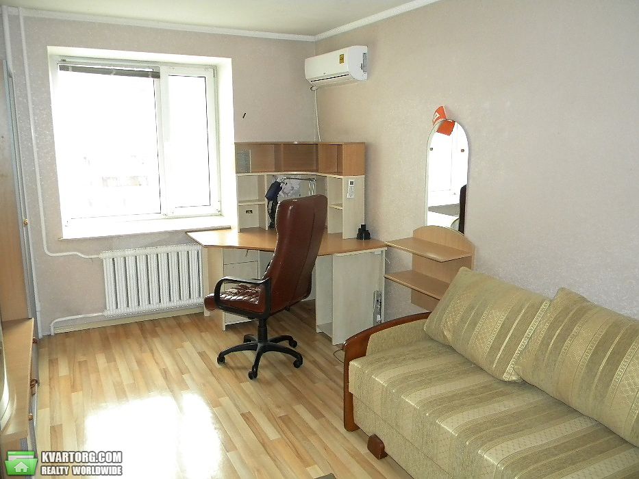 Rent out 3-room apartment. Киев,  Вильямса — photo 6