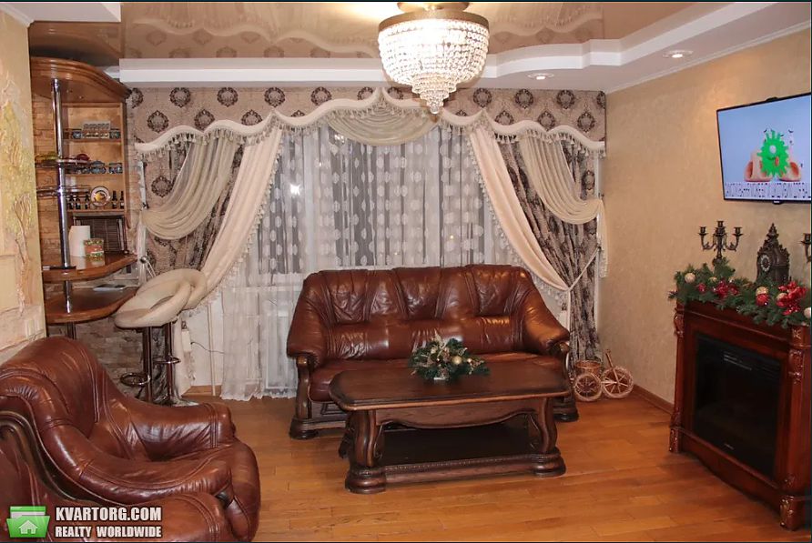 Rent out 3-room apartment. Львов, Сорочинська 4 — photo 1