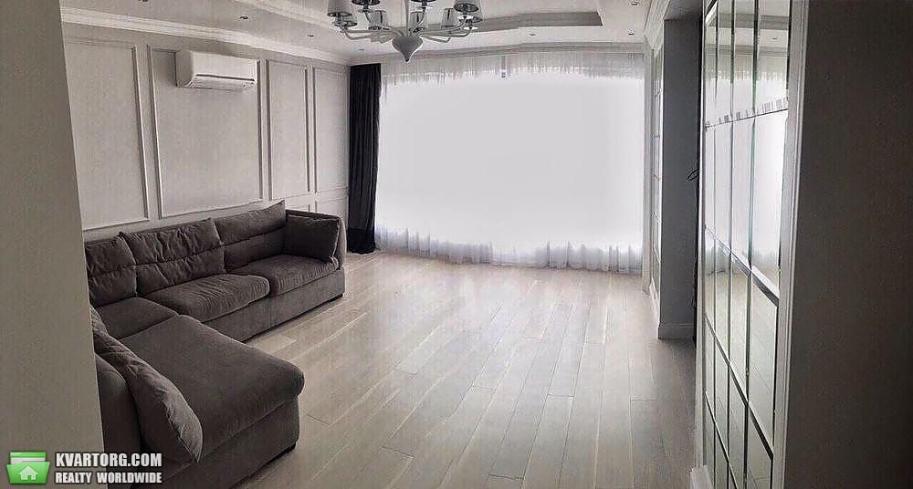 Rent out 2-room apartment. Киев,  Оболонский пр — photo 1