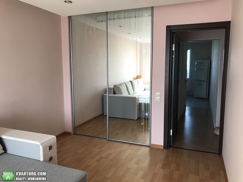 Rent out 1-room apartment. Киев,  Давыдова бул — photo 2