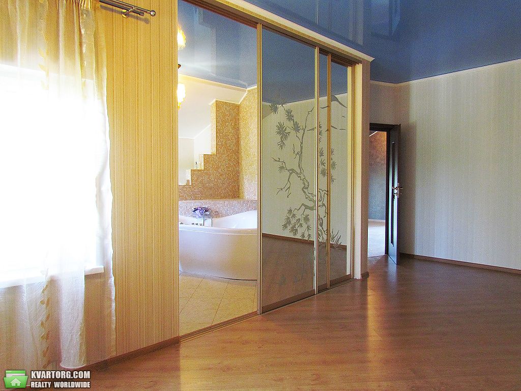 Sell house. Киев, Петра Могилы — photo 4