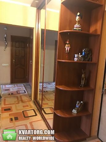 Rent out 2-room apartment. Киев,  Героев Днепра — photo 7