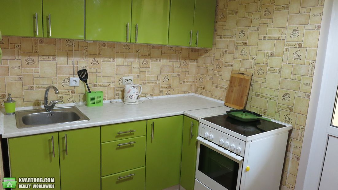 Rent out 1-room apartment. Киев, Русовой Софии — photo 4