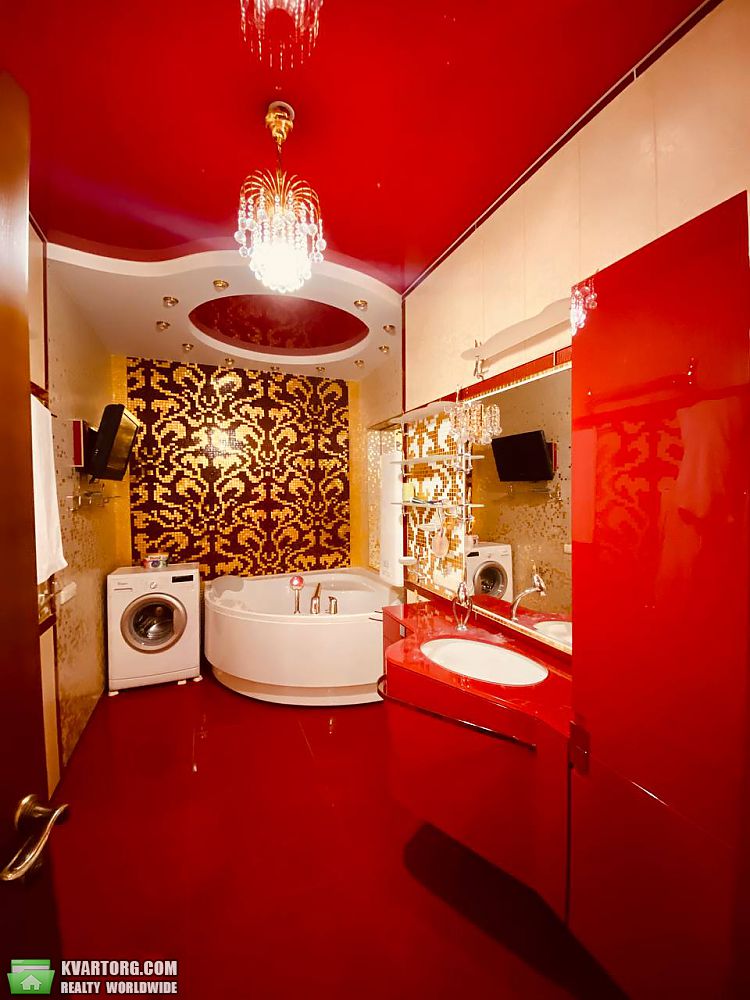 Sell 5-room apartment. Киев,  Старонаводницкая — photo 9