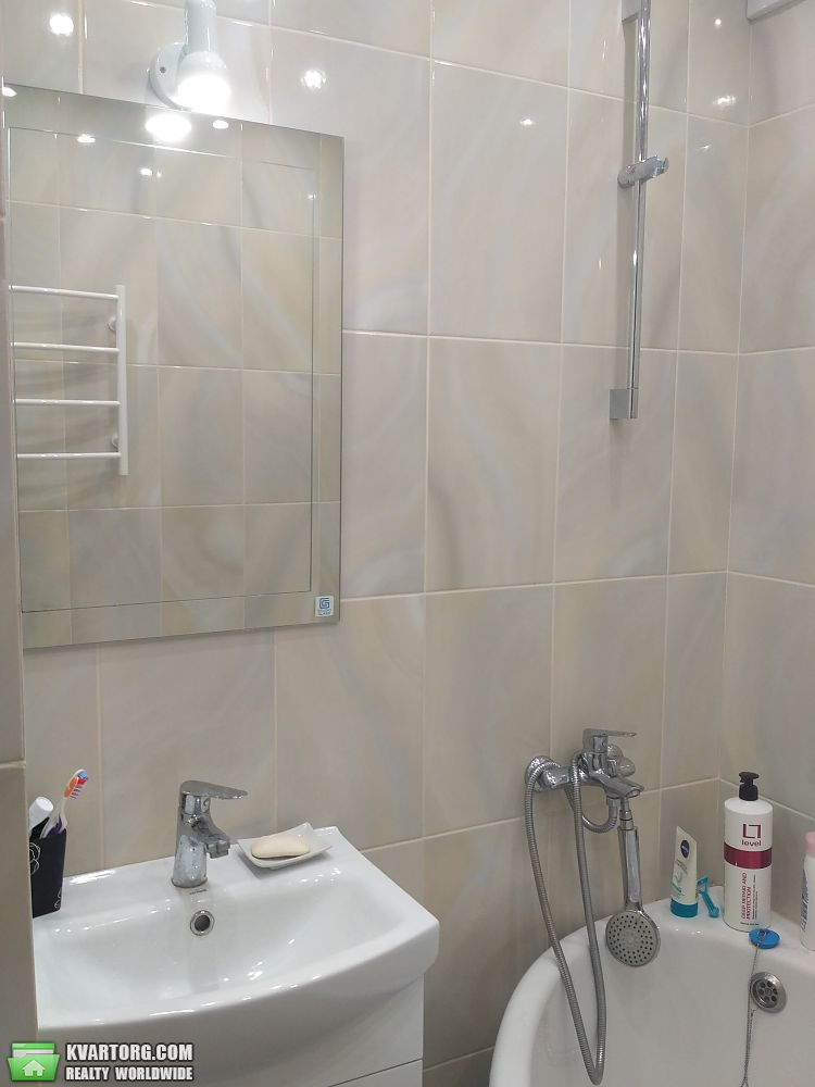 Rent out 2-room apartment. Одесса, Добровольского проспект — photo 5